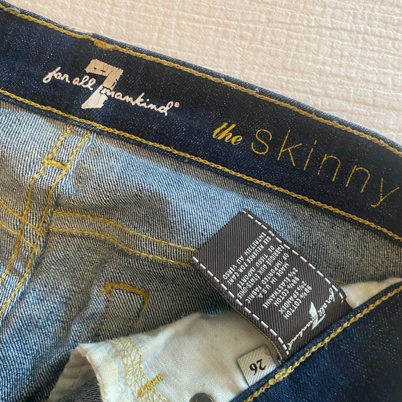 7 For All Mankind skinny jeans - Picture 8 of 9